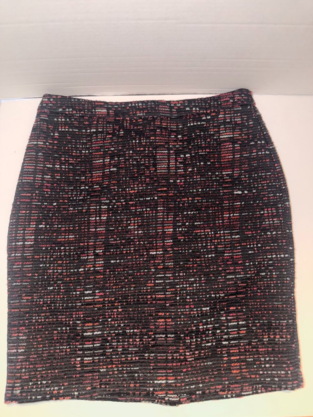 LOFT Outlet Black Pink Tweed Pencil Skirt Size 6